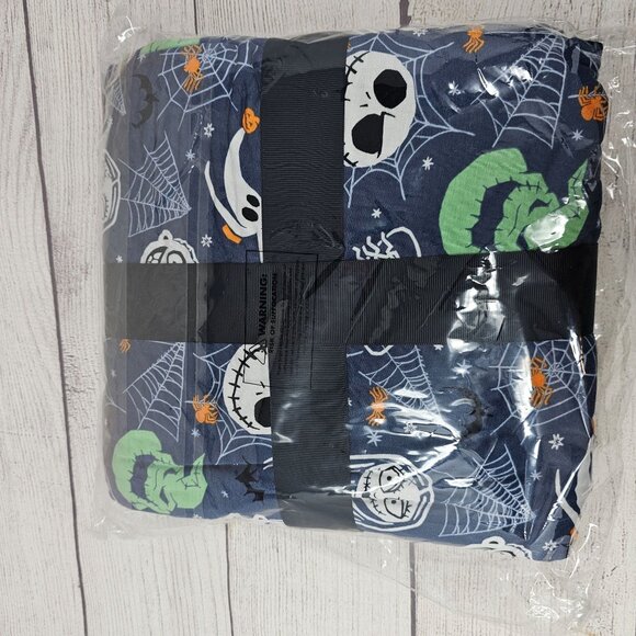 NIB Little Sleepies Disney NBC Bamboo Cloud Blanket - Picture 3 of 3